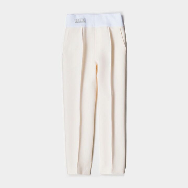 パンツ￥135,000（フェンディ ジャパン）　[Precious2018年12月号127ページ] 　