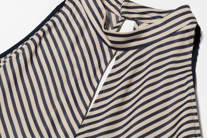 「サヴィル サヴィ」のワンピース