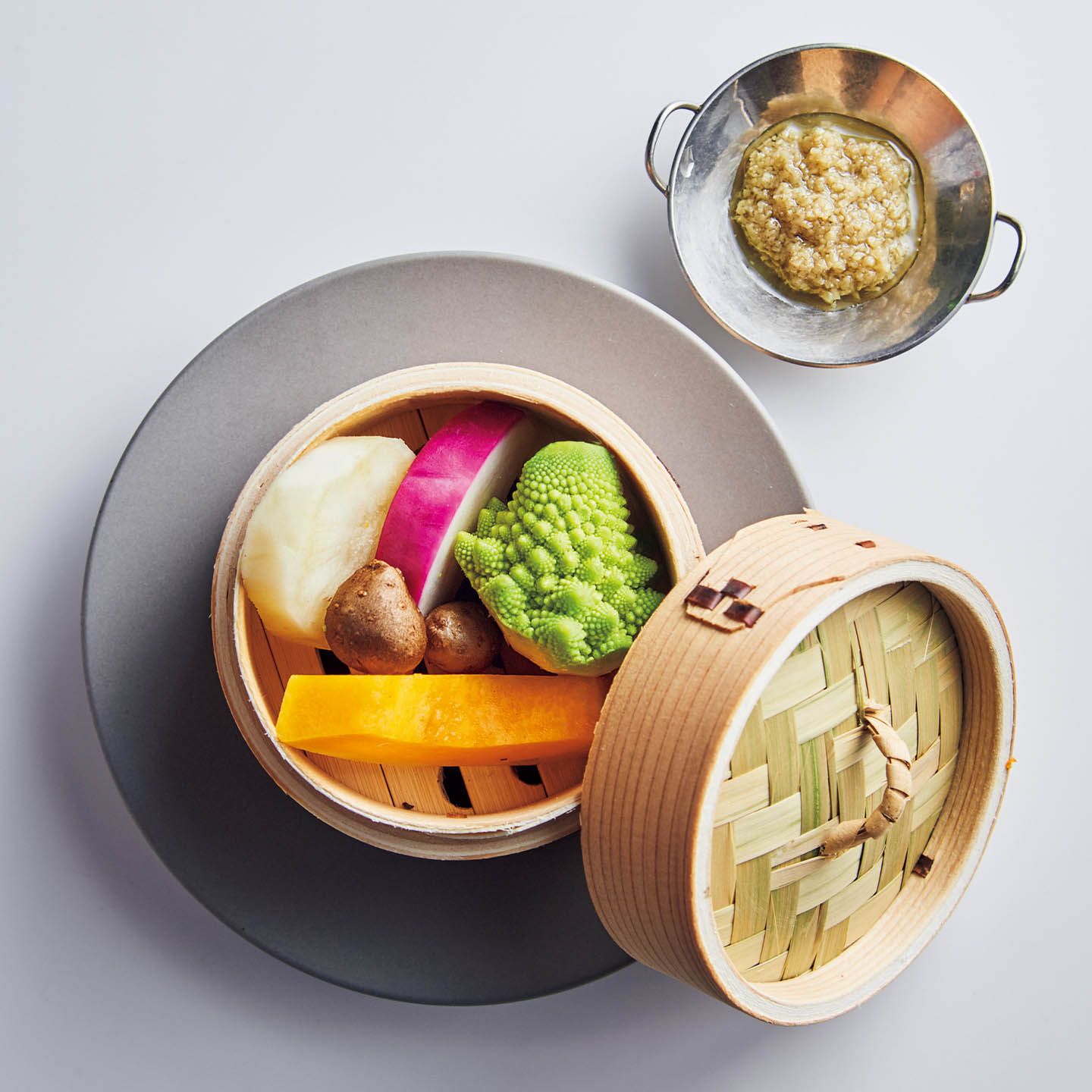 6th dish/蒸し野菜のアンチョビソース
