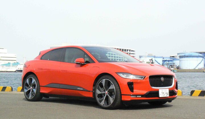 一見するとSUVに見えない、新感覚のスタイリング。場所をとるエンジンがないEVだからこそできた、キャブフォワード設計だ。