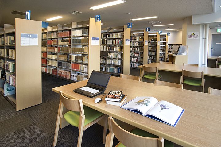 3階図書フロアのブルーゾーン