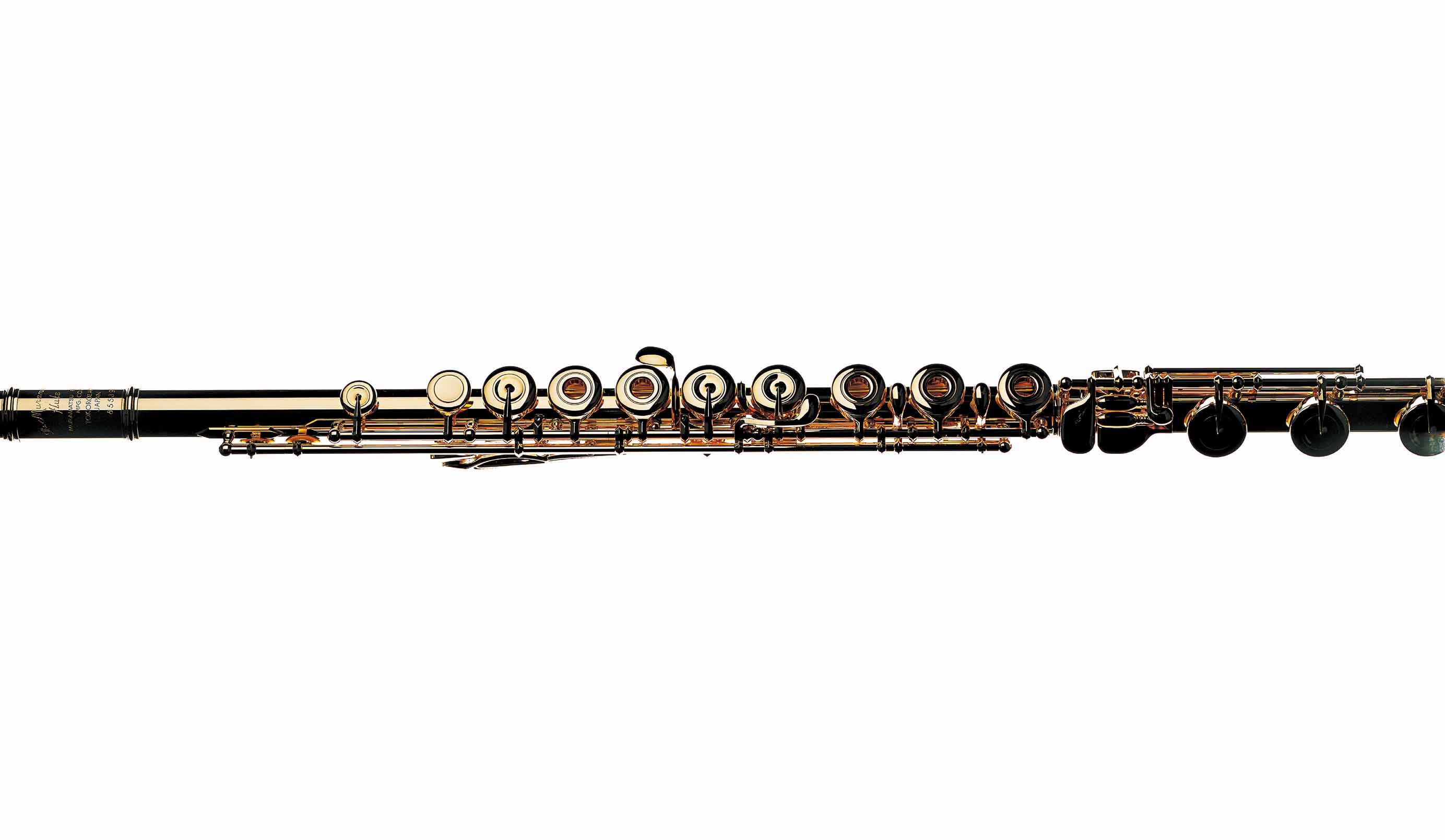14K金製:頭部管・本管 9K金製:メカニズム ソルダード・トーンホール(村松楽器販売新宿店〈ムラマツフルート〉)http://www.muramatsuflute.com