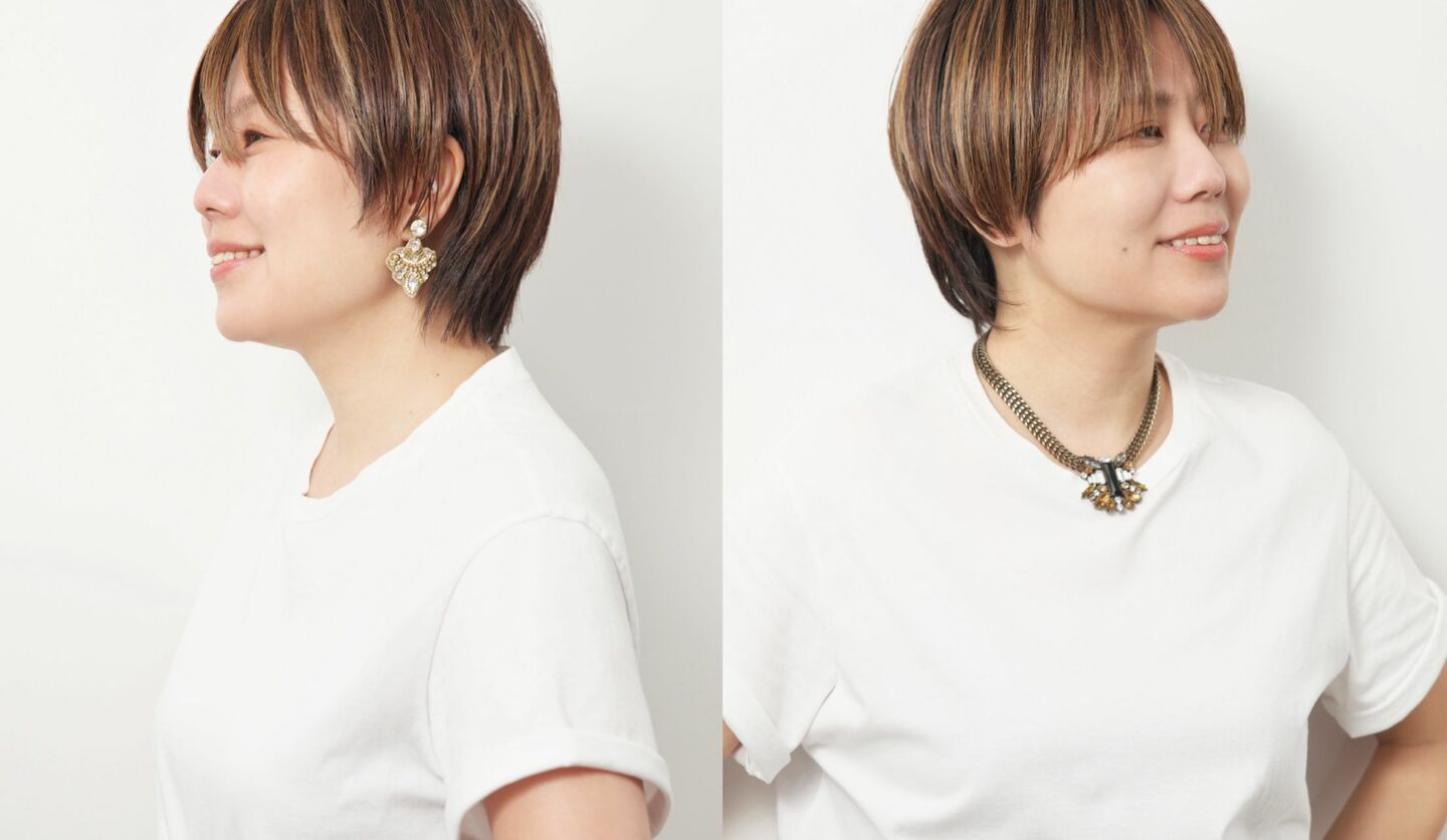 人気スタイリストがおすすめするTシャツにヴィンテージテイストアクセ