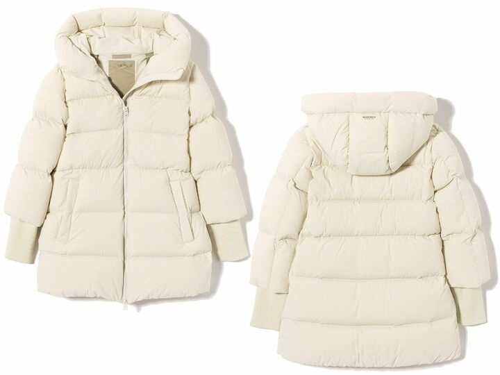 「ウールリッチ」のダウンウエア