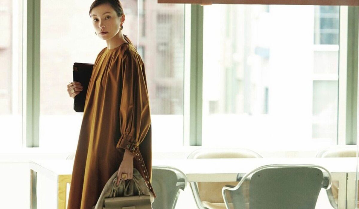 'S MaxMara ウエストリボン ロングフレアワンピース イエロー 40 S MaxMara ウエストリボン ロングフレアワンピース イエロー 40