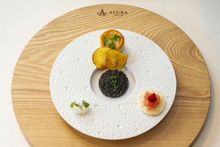 国内旅行_5,レストラン_4,酒_4,食器_3