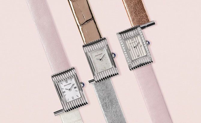 「リフレ」ウォッチ本体 スモール、ミディアムまたはラージ(ストラップ2本付属)¥337,000(税抜)~、「リフレ」別売りストラップ各種¥26,000(税抜)~