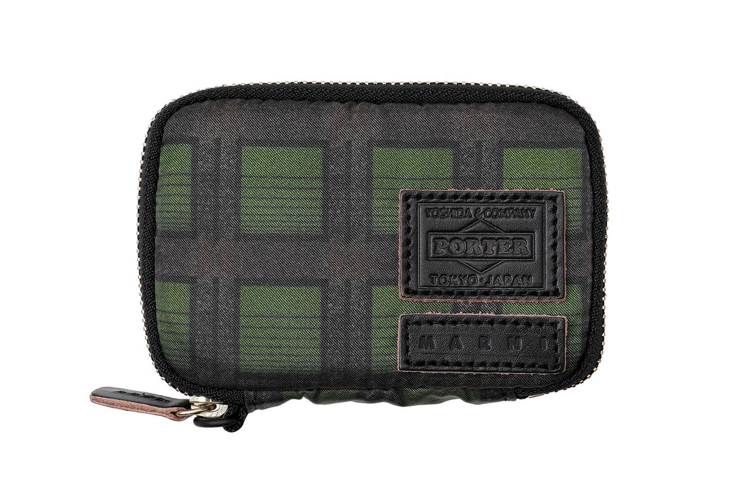 クレジットカードや名刺がぴったり収まる、コンパクトウォレット。「COIN CASE」¥16,000【縦8×横12×マチ2cm】