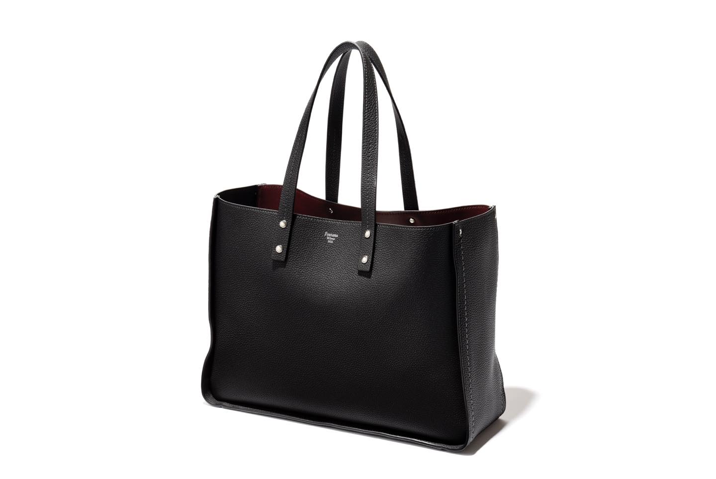 W00×H00×D00cm】トートバッグ¥280,000(バーニーズ ニューヨーク カスタマーセンター〈フォンタナ ミラノ 1915〉)