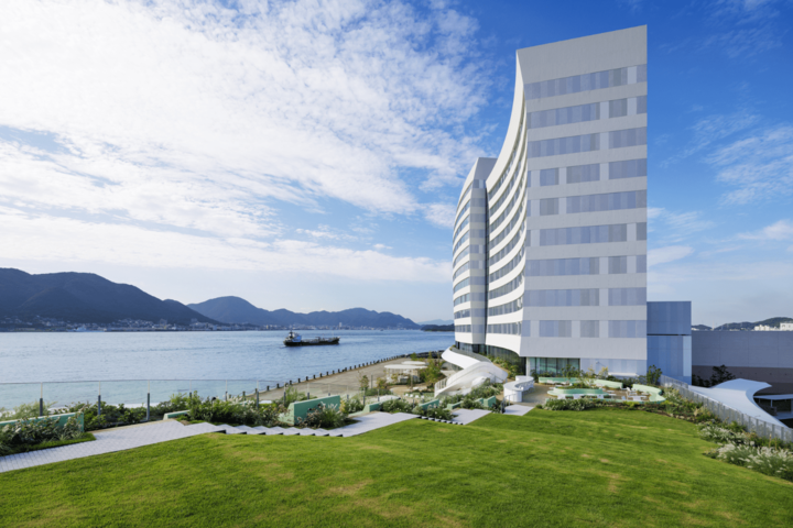 リゾナーレ下関のなみなみテラス