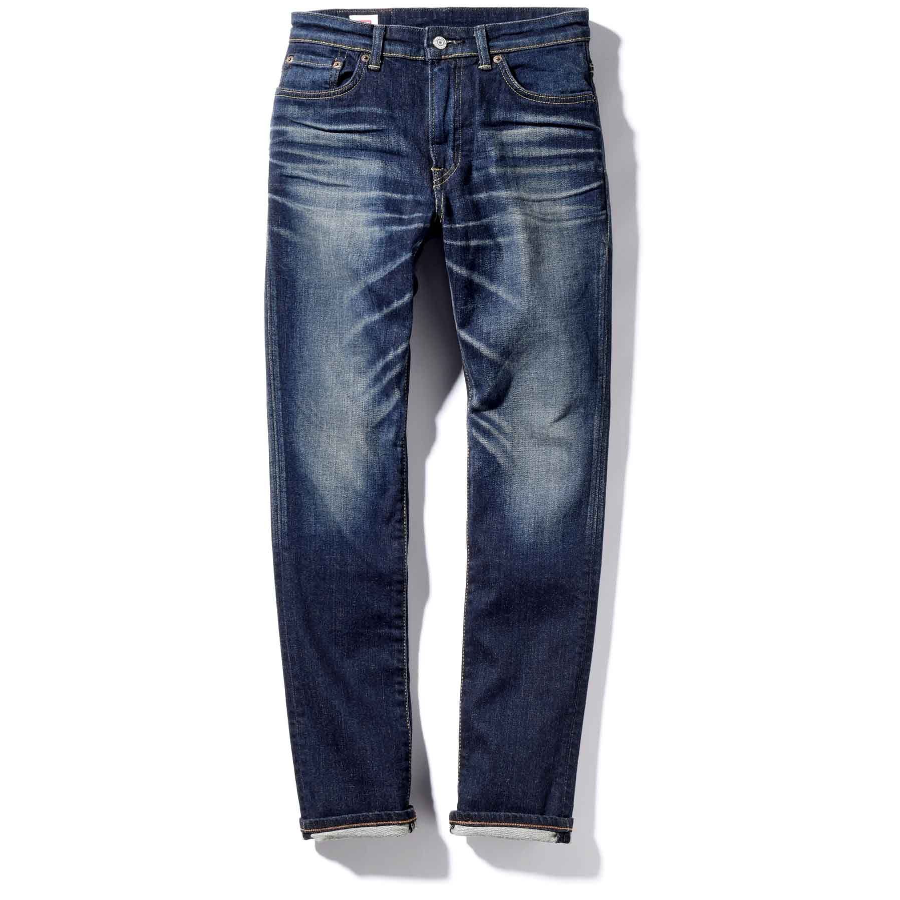 スリムテーパード「502」 パンツ¥7,900(エドウイン・カスタマーサービス)