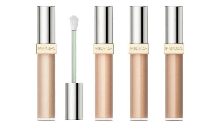 プラダ ビューティの「ブラーリング マイクロコレクティング コンシーラー」