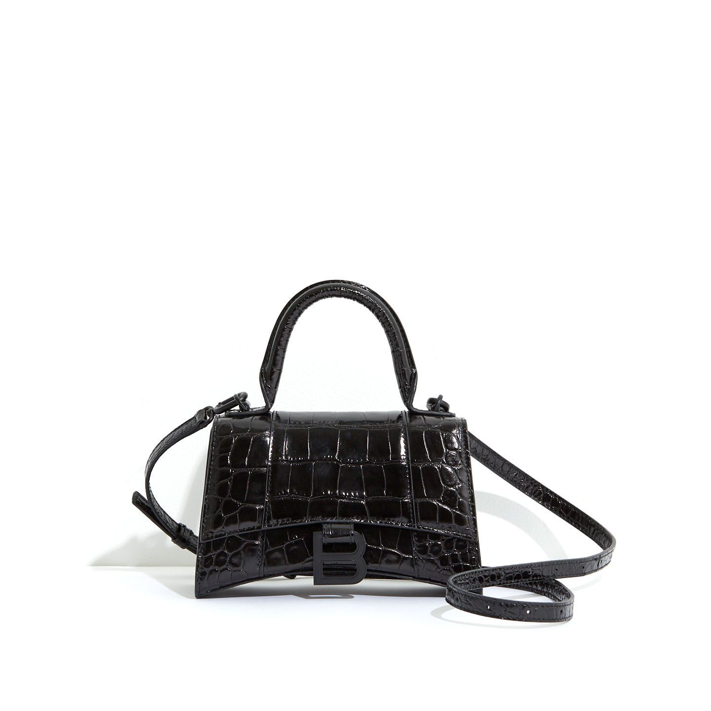 バッグ「アワーグラス トップ ハンドル XS」¥158,000【縦13×横19×マチ8㎝】