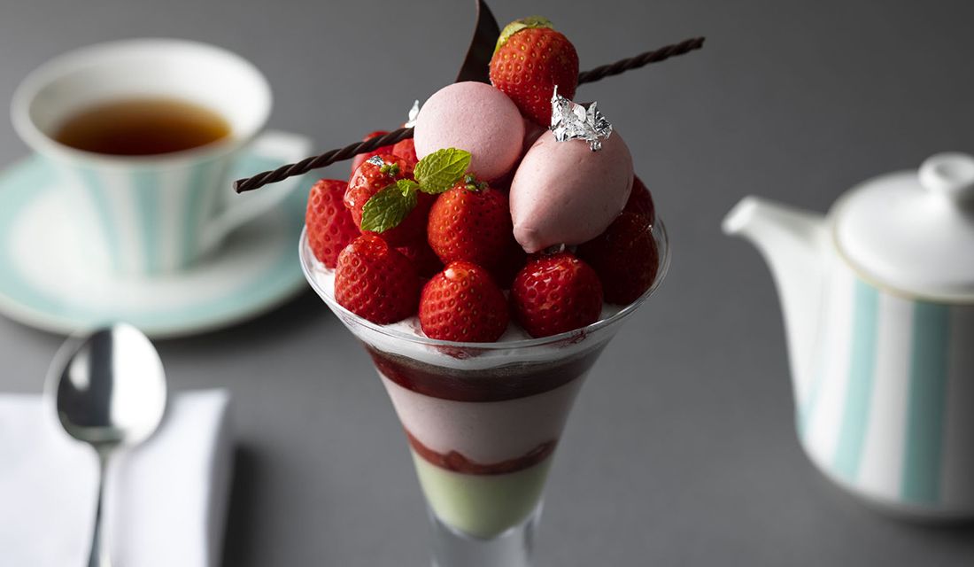 旬のいちごを堪能！カフェやホテルでいただける「ご褒美パフェ