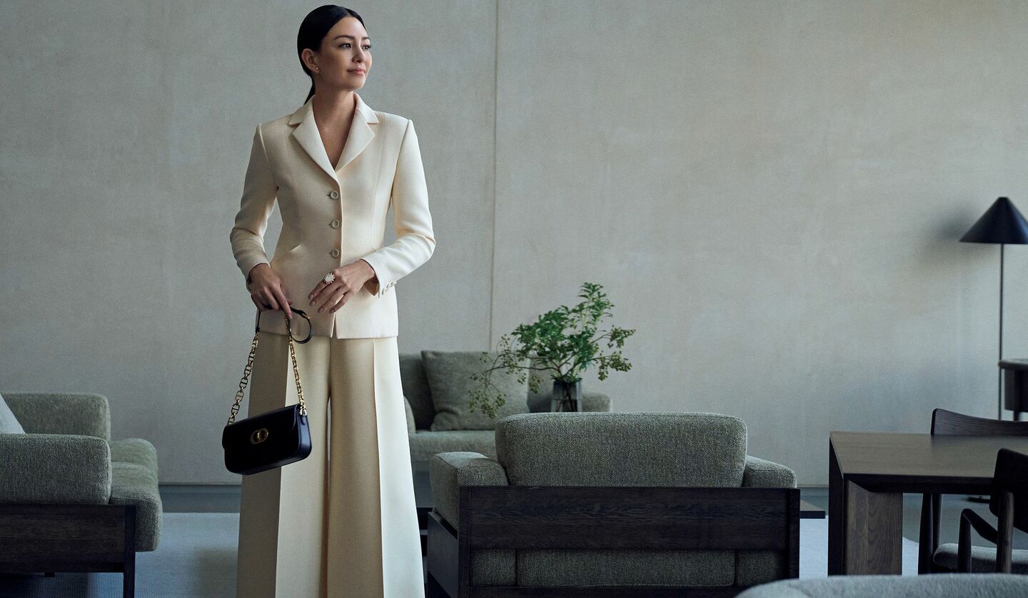 ディオールのウエアを着用したモデルのRINAさん