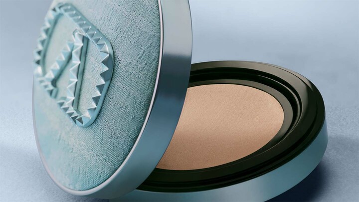 「ヴァレンティノ ビューティ」の限定「GO クッション グロウ シエル バロック」