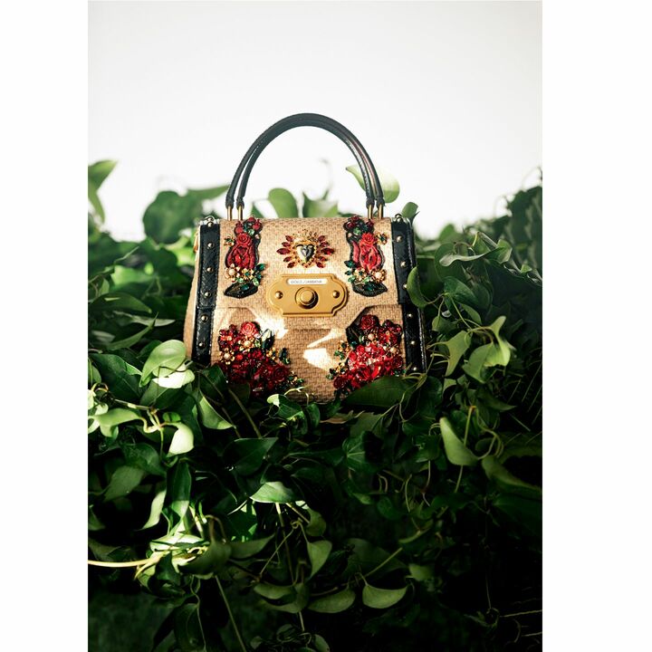 バッグ［縦20×横23×マチ12cm］￥600,000（ドルチェ＆ガッバーナ ジャパン）　[Precious2019年4月号66ページ] 　