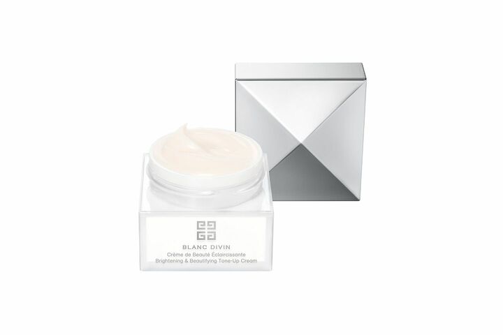 パルファム ジバンシイ ブラン ディヴァン クリーム 50mL ￥12,650 ［医薬部外品］