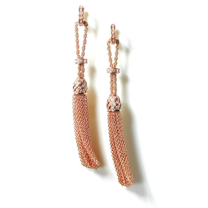 ■ダミアーニの「タッセルピアス」