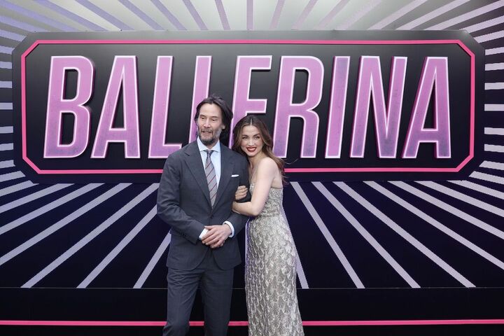 共演のキアヌ・リーヴスと。