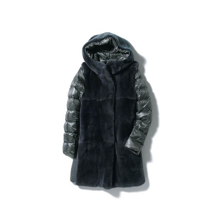 ¥475,000(ヘルノ・ジャパン)