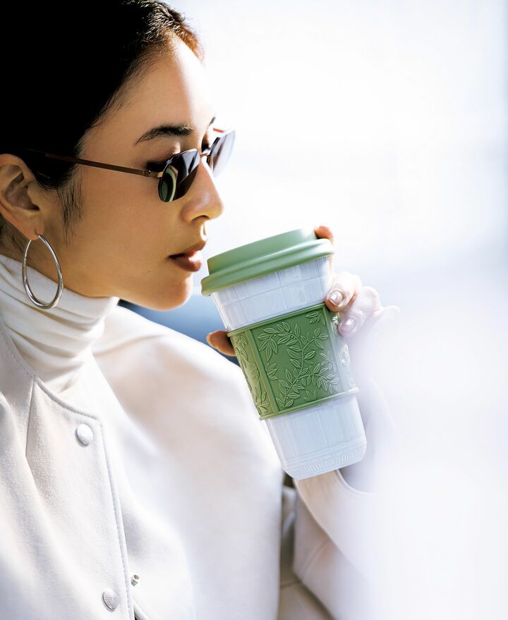 食器_1,小物_1,ジャケット_1,ニット_1,ピアス_1,車_1