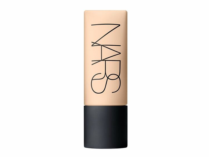 NARS ソフトマットコンプリート ファンデーション 45ml 全4色 ¥5,280(2020年10月16日NARS ビューティ・スクエア、NARS Cosmetics オフィシャルサイト限定発売)