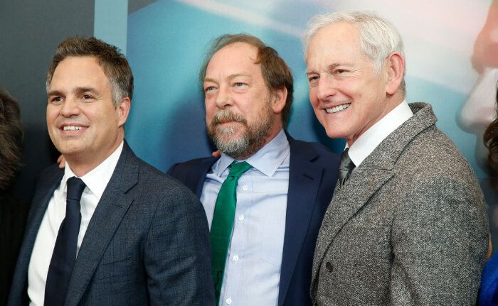 2019年11月 ニューヨークプレミア。マーク・ラファロ、ビル・キャンプ、ヴィクター・ガーバー。