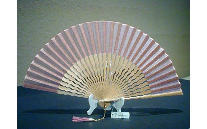 「ピーニャ生地扇子」