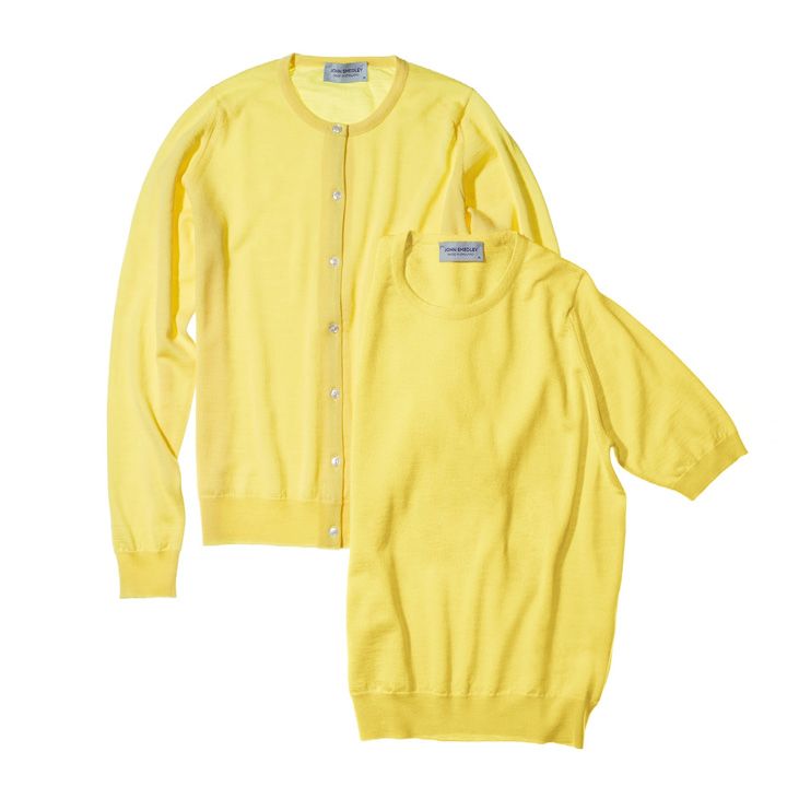 ニット￥26,000・カーディガン￥33,000（リーミルズ エージェンシー〈ジョン スメドレー〉）　[Precious2018年10月号87ページ] 