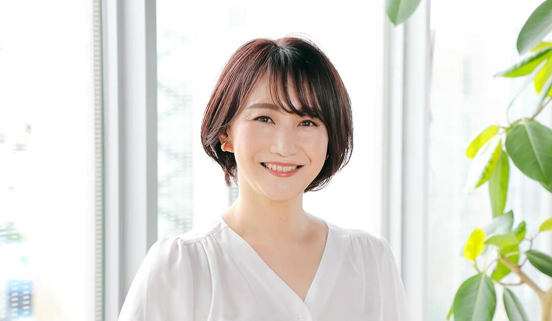 40代に似合う レイヤーショートボブ リフトアップ 小顔に見えるスタイル大公開 Precious Jp プレシャス 40代に似合う レイヤーショートボブ リフトアップ 小顔に見えるスタイル大公開 Precious Jp プレシャス