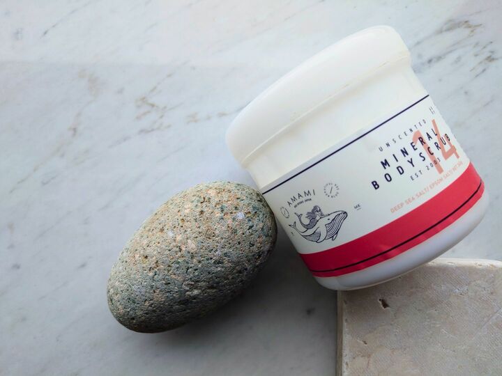 アコール AMAMIミネラルボディスクラブ 360g ￥3,980