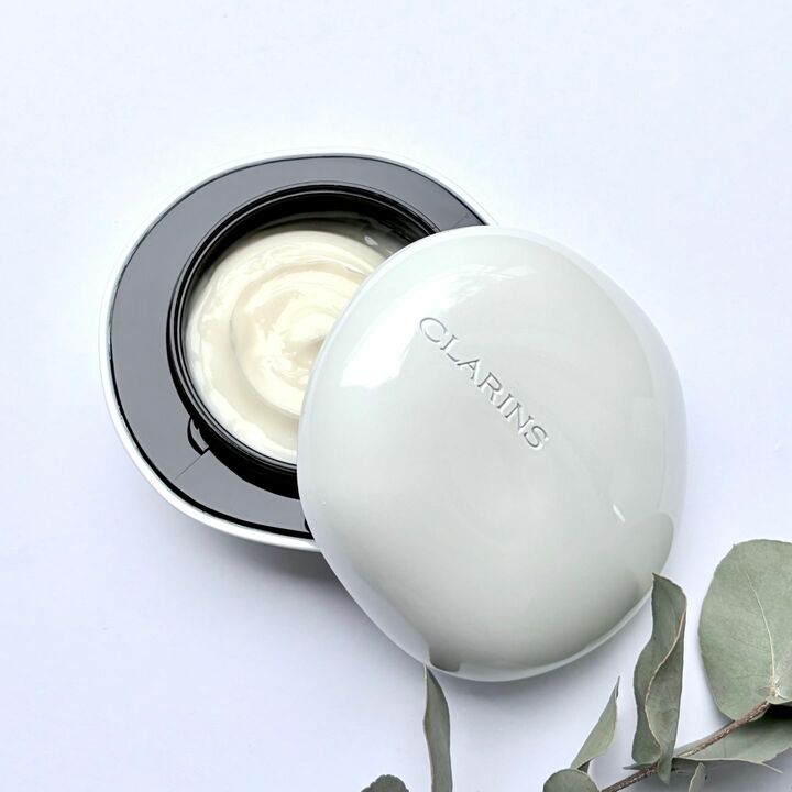 クラランス クラランスプレシャス ラ クレーム ブライト 50ml ￥48,400