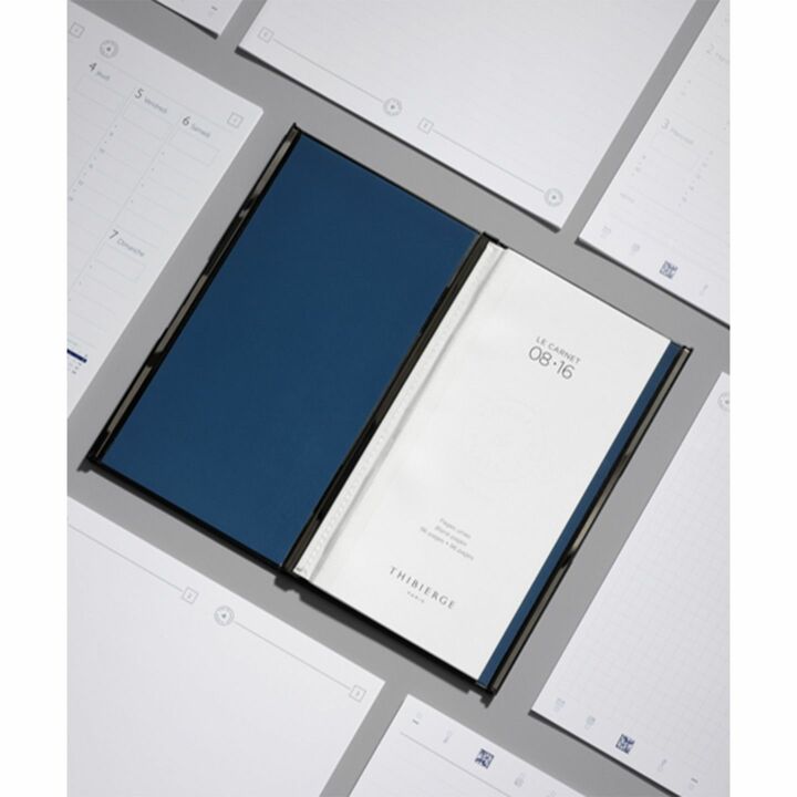 08・16 ポケットサイズ［縦168×横95×厚さ13.6mm］¥35,000、12・19 ビジネスサイズ［縦195×横138×厚さ14.1mm］¥46,000 ※いずれもノートリフィル1冊入り