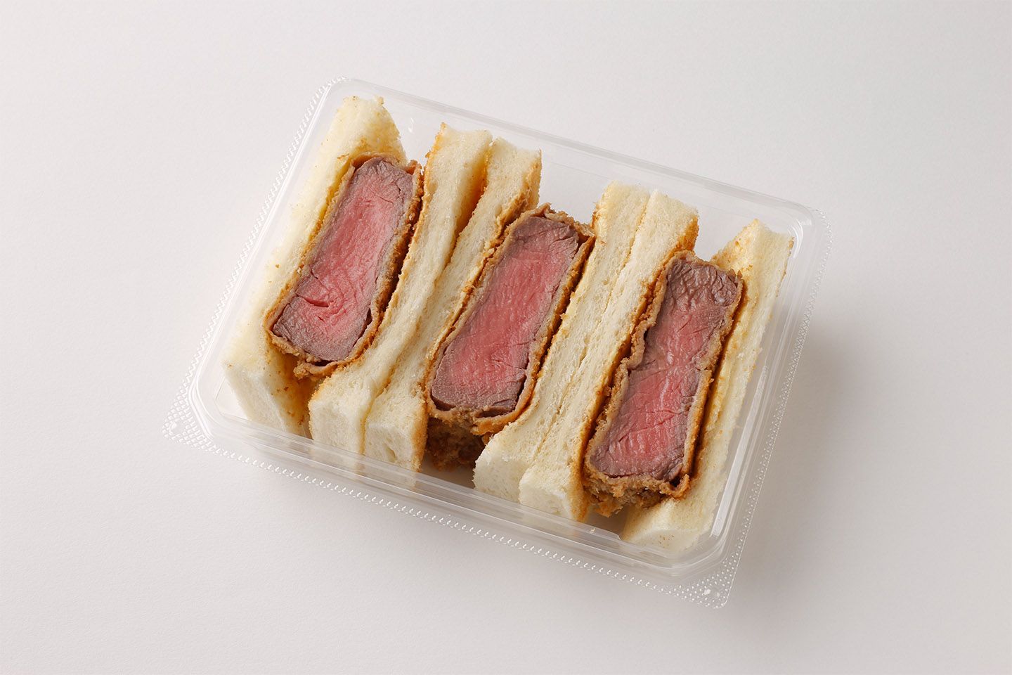 「牛フィレ肉のカツサンド」¥1,350(税込)