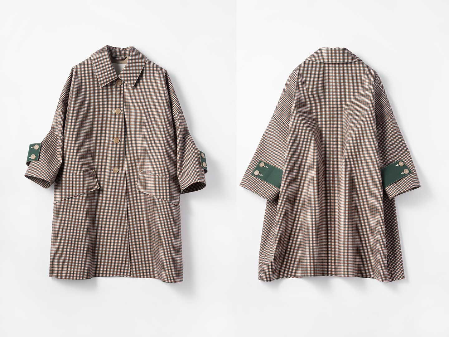 コート¥198,000(マッキントッシュ)