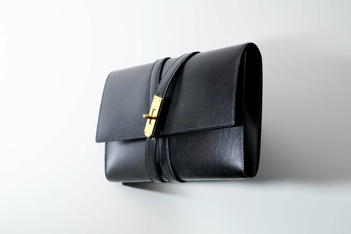 エルメスのクラッチバッグ『ケリー・ドゥブルトゥール』