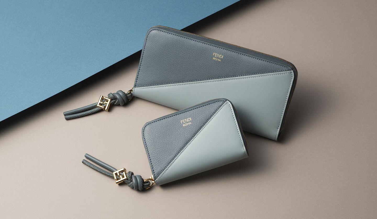 フェンディのコインパース『「FF ダイヤモンド」ジップアラウンド財布 ミニ』、長財布『「FF ダイヤモンド」ジップアラウンド財布 ラージ』
