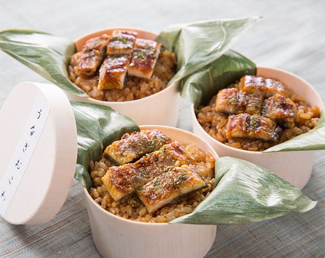 「うなぎ工房」うなぎおこわ　税込3,348円　送料：税込648円（クール便）