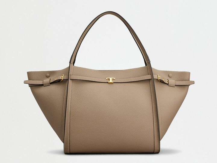 「トッズ」のバッグ『トッズ Ｔ タイムレス ショッピングミディアム』