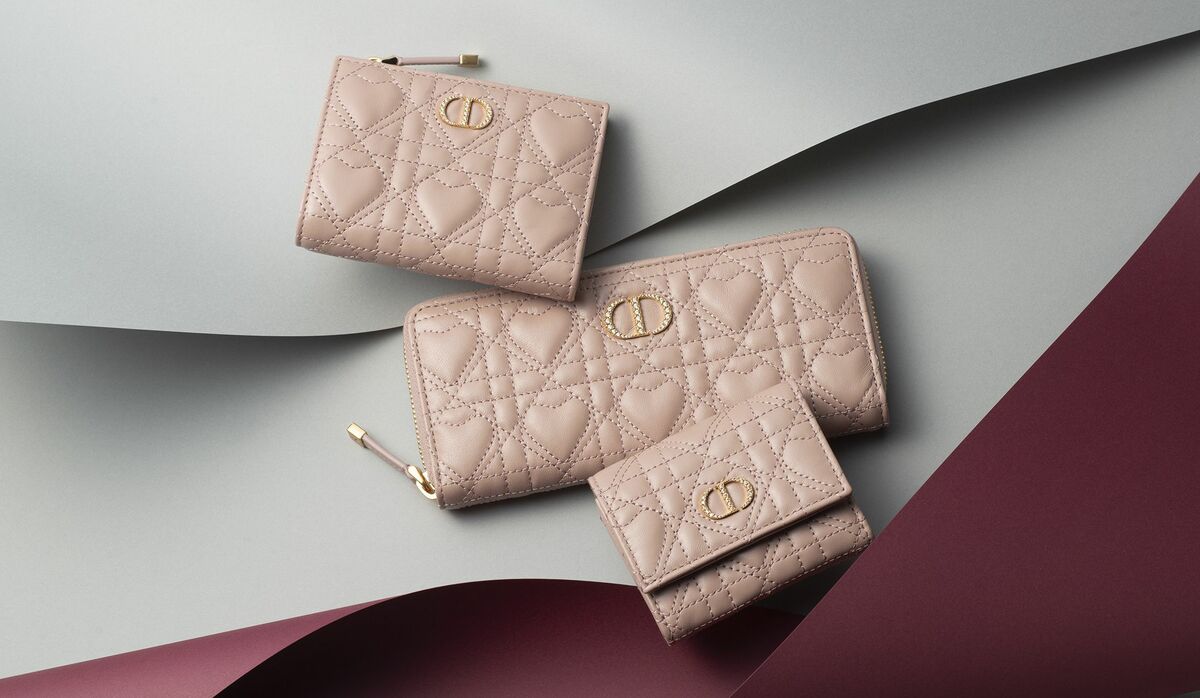 2025年最強開運日に向けてチェック！「ディオール」の新作財布｜レディ