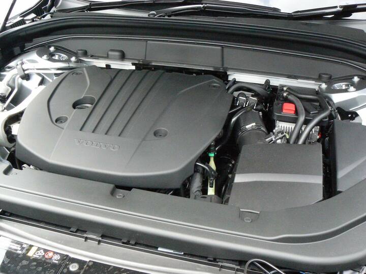 定速走行になると2番目と3番目のシリンダーが休止する。