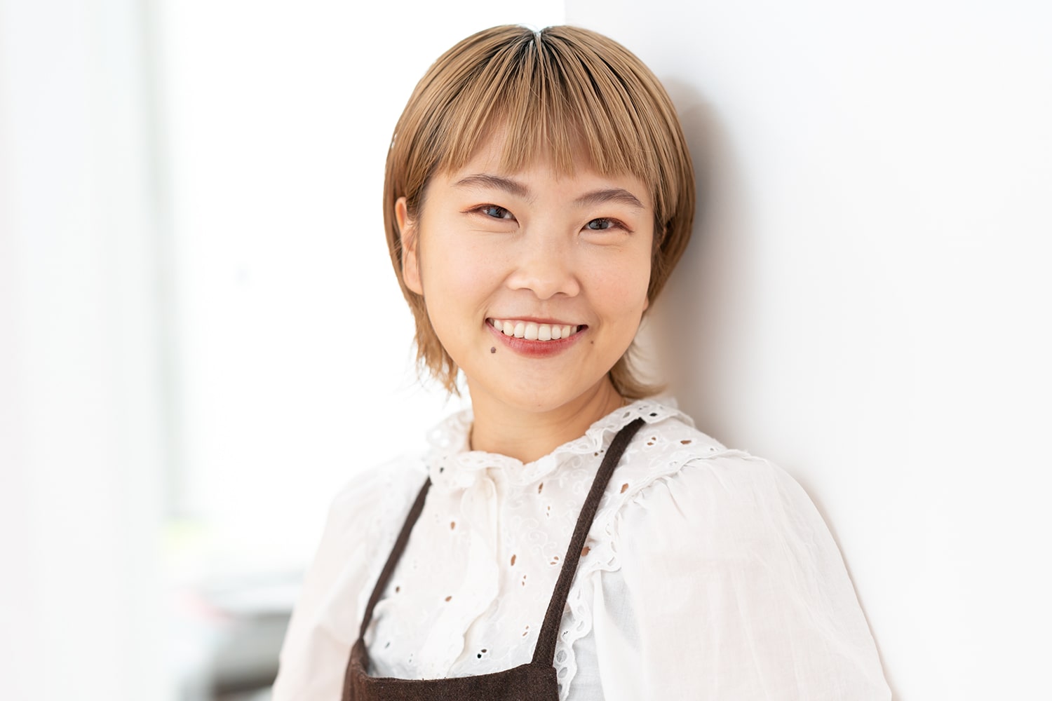 kakimoto arms 新宿店 スタイリスト・野村友理香さん。週に一度、皮膚科で点滴するのが習慣に。「美白ケアをしたくて白玉点滴を受けてます」