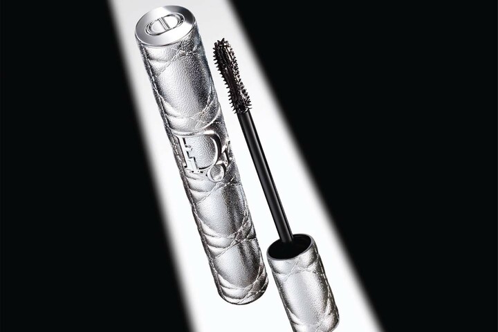 ディオールの限定「マスカラ ディオールショウ オーバーボリューム ウォータープルーフ」