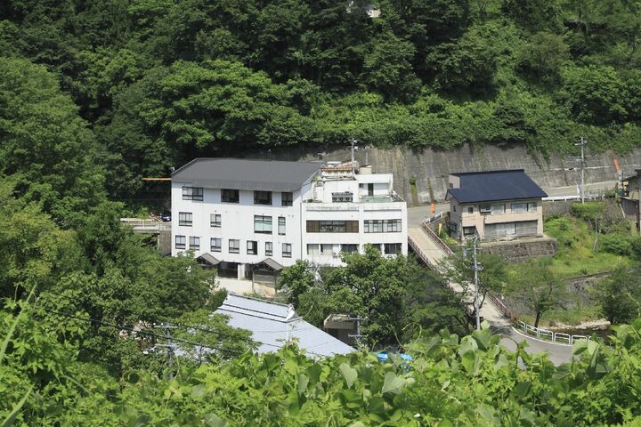 「玉梨温泉 恵比寿屋」の外観