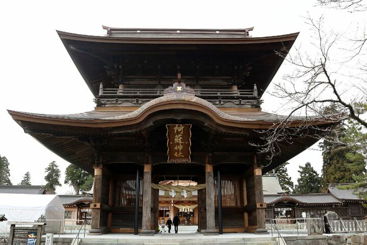 阿蘇神社・楼門