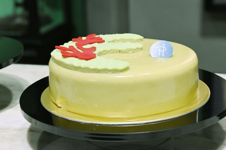 スイーツ_11,クリスマスケーキ_11,チョコレート_11,いちご_11,プレゼント_11