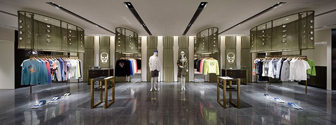 ルシアン ぺラフィネ(lucien pellat-finet))のGINZA SIX(銀座シックス)店の内観