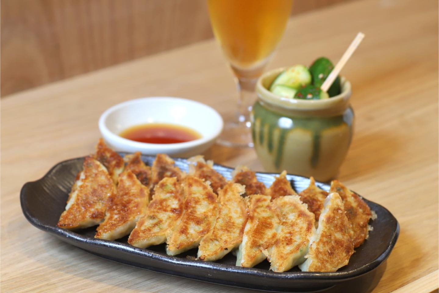 餃子はいずれも1皿¥480(税別)。