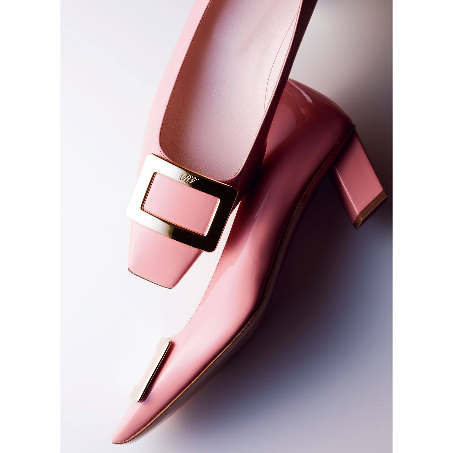 靴「ベル ヴィヴィエ」¥87,000【ヒール4.5cm】(ロジェ・ヴィヴィエ・ジャパン)